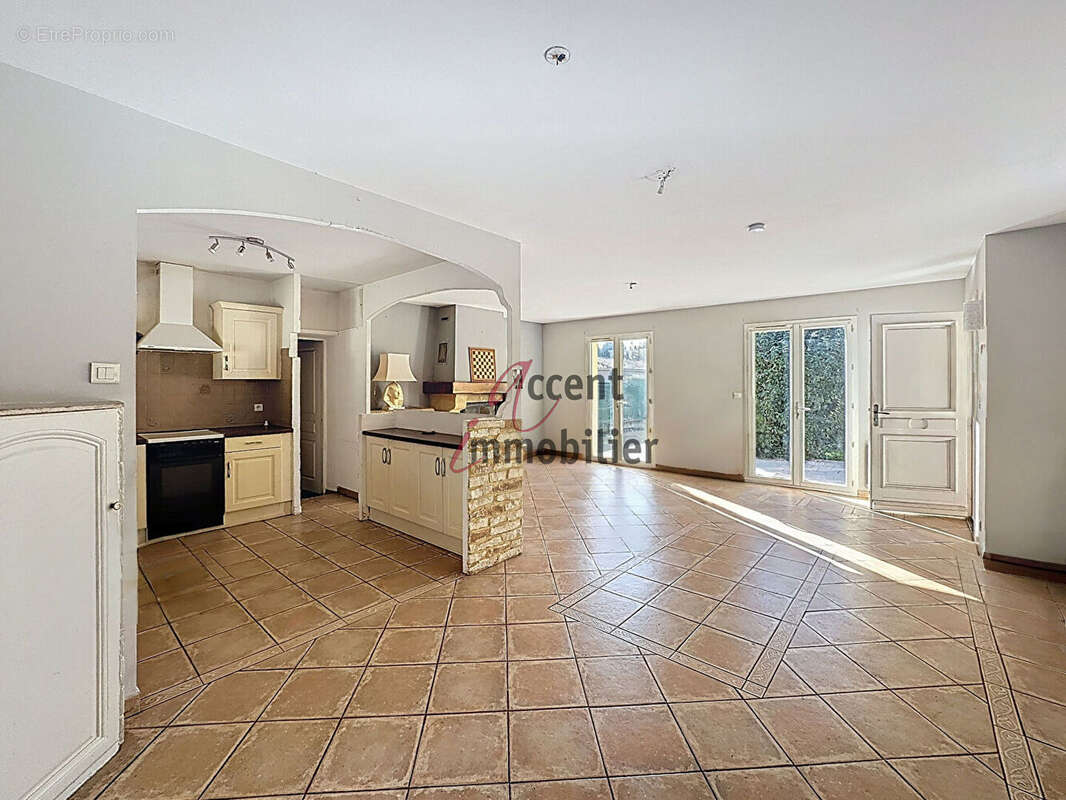 Maison à SAINT-ANDIOL