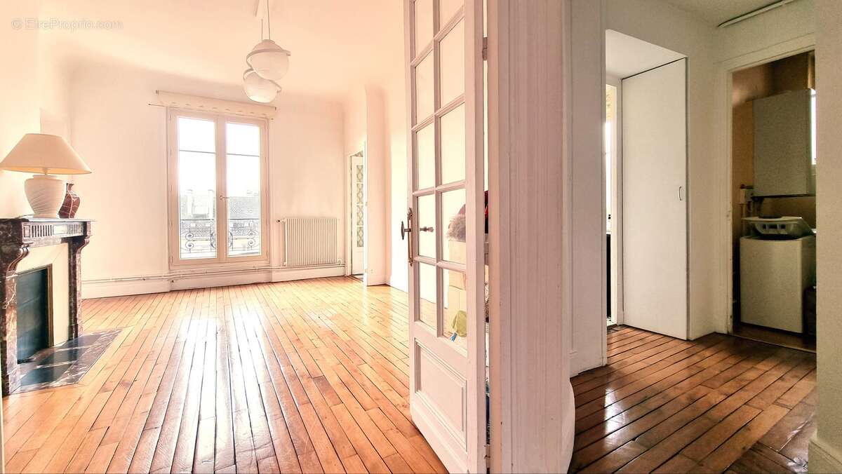 Appartement à CHARLEVILLE-MEZIERES