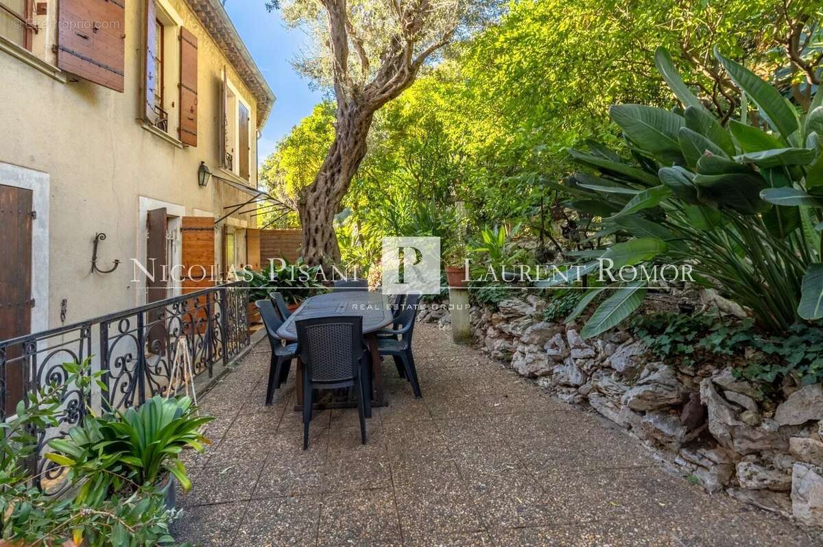 Maison à BEAULIEU-SUR-MER