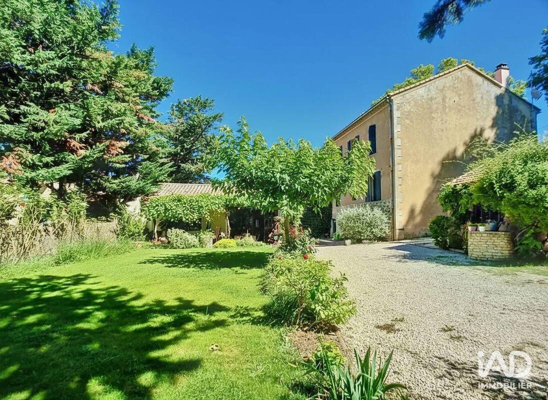 Photo 1 - Maison à ROBION