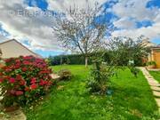 Maison à NOYEN-SUR-SARTHE
