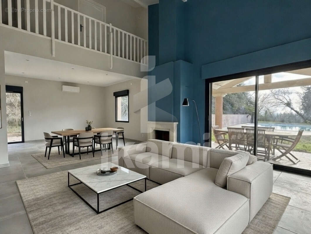 Maison à GENISSIEUX