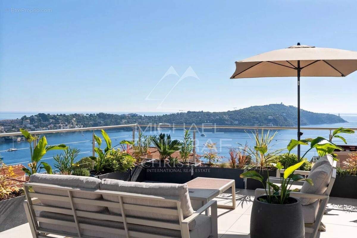 Appartement à VILLEFRANCHE-SUR-MER