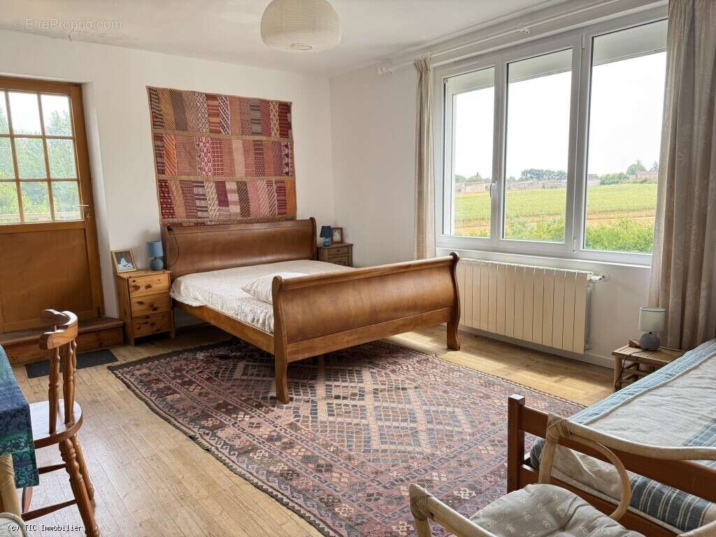 Charmante Maison En Pierre Du XIXe Siècle Avec Vue Sur La Campagne - photo 10