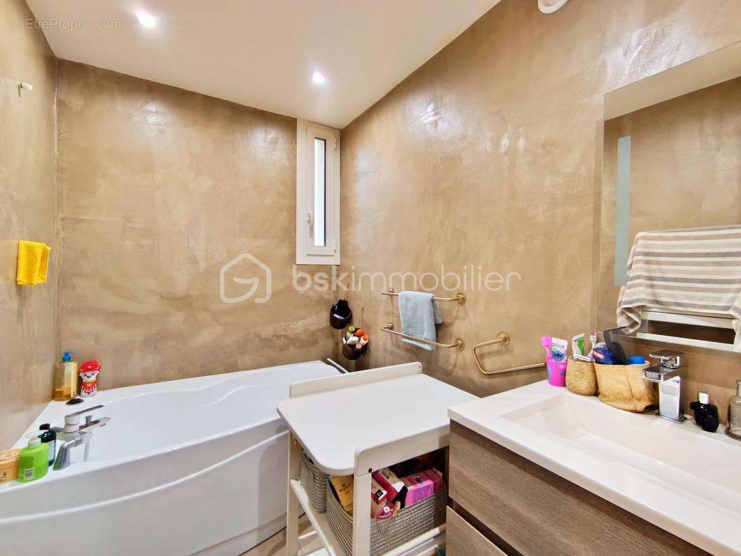 Appartement à BOIS-D&#039;ARCY