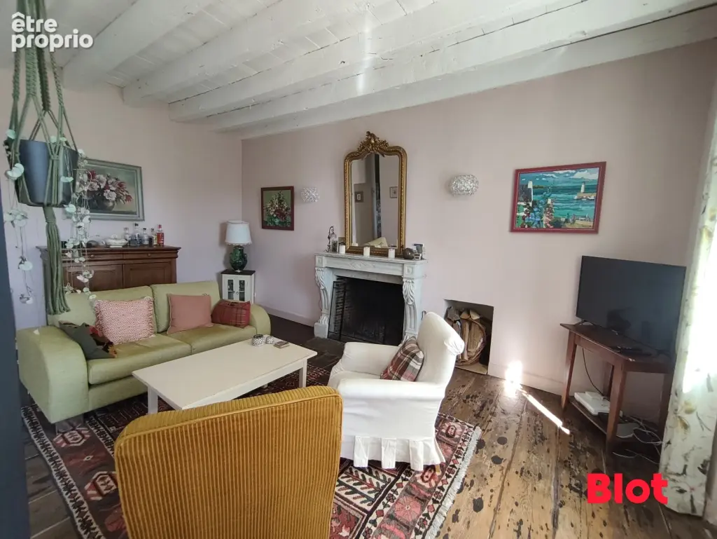 Maison 10 pièces 129 m² à vendre à Montreuil-Le-Gast (35520) - photo 4