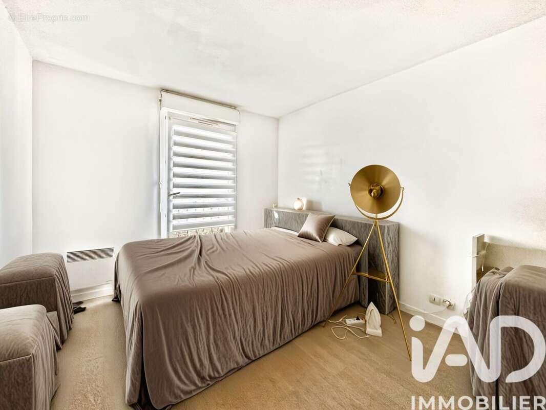 Photo 2 - Appartement à SAINTE-GENEVIEVE-DES-BOIS