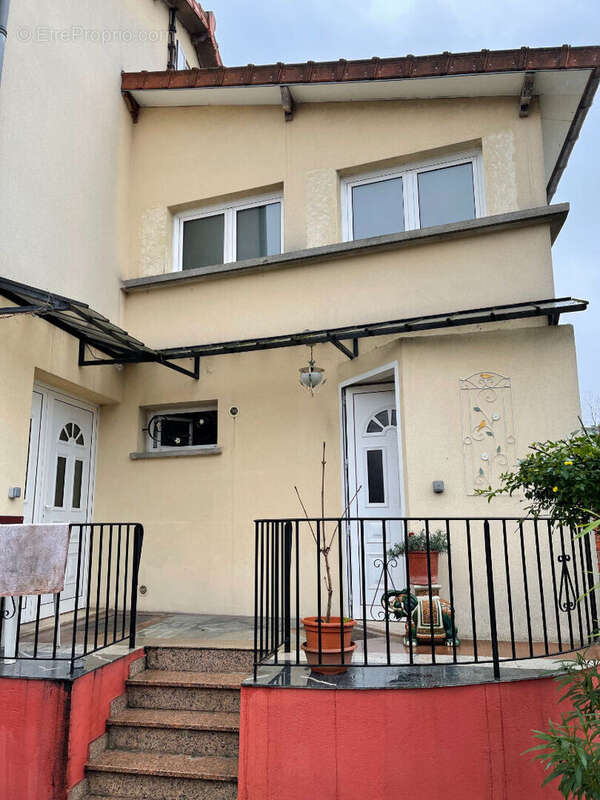 Maison à CHAMPIGNY-SUR-MARNE