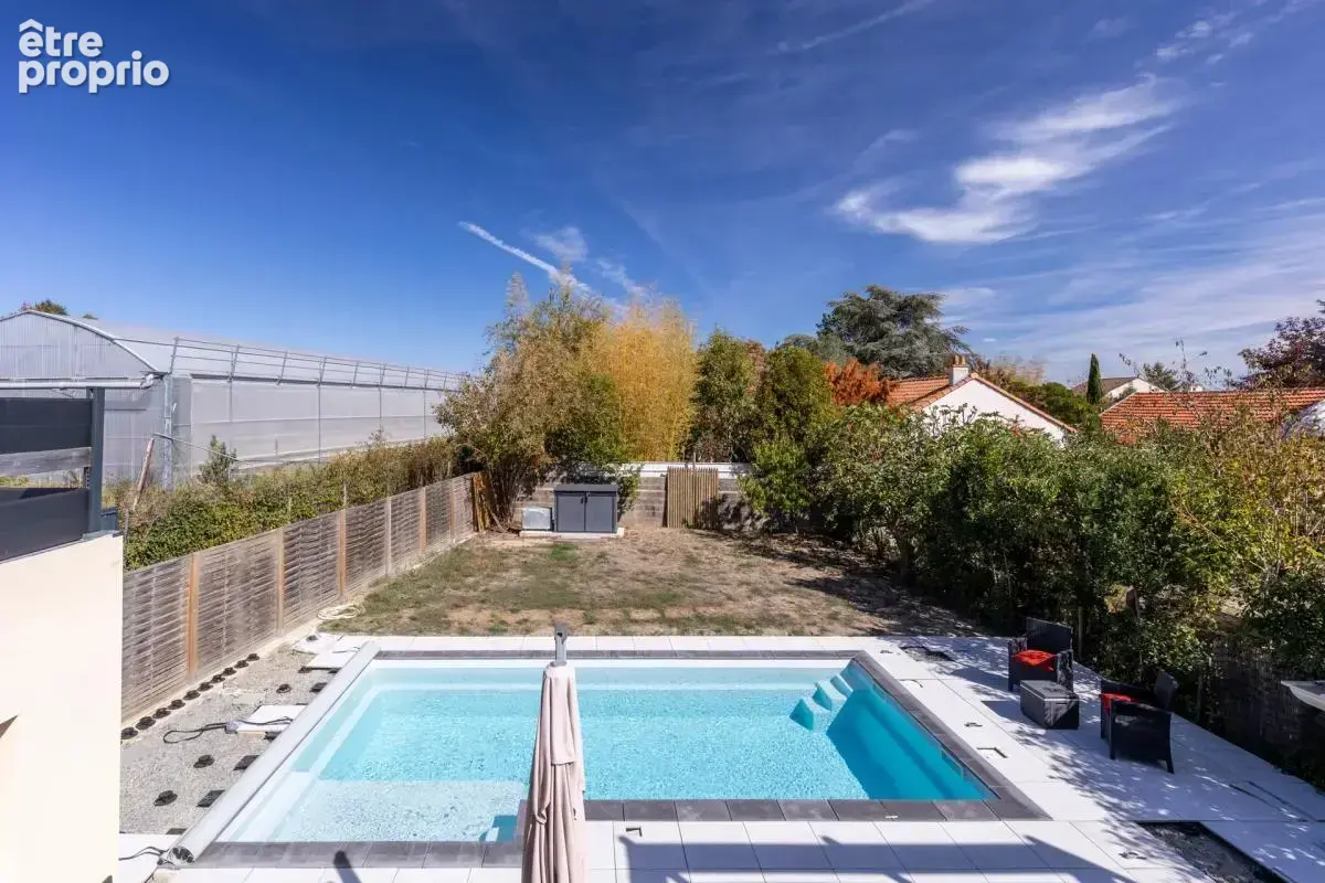 Maison 6 pièces, 155 m² à Nantes avec terrasses, garage, piscine - photo 7