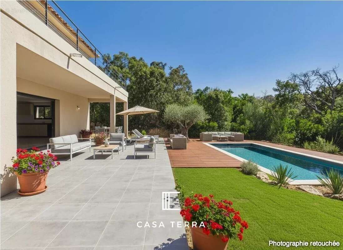 LENZA - Villa composée de 3 logements, vue collines / Pinarello - photo 4