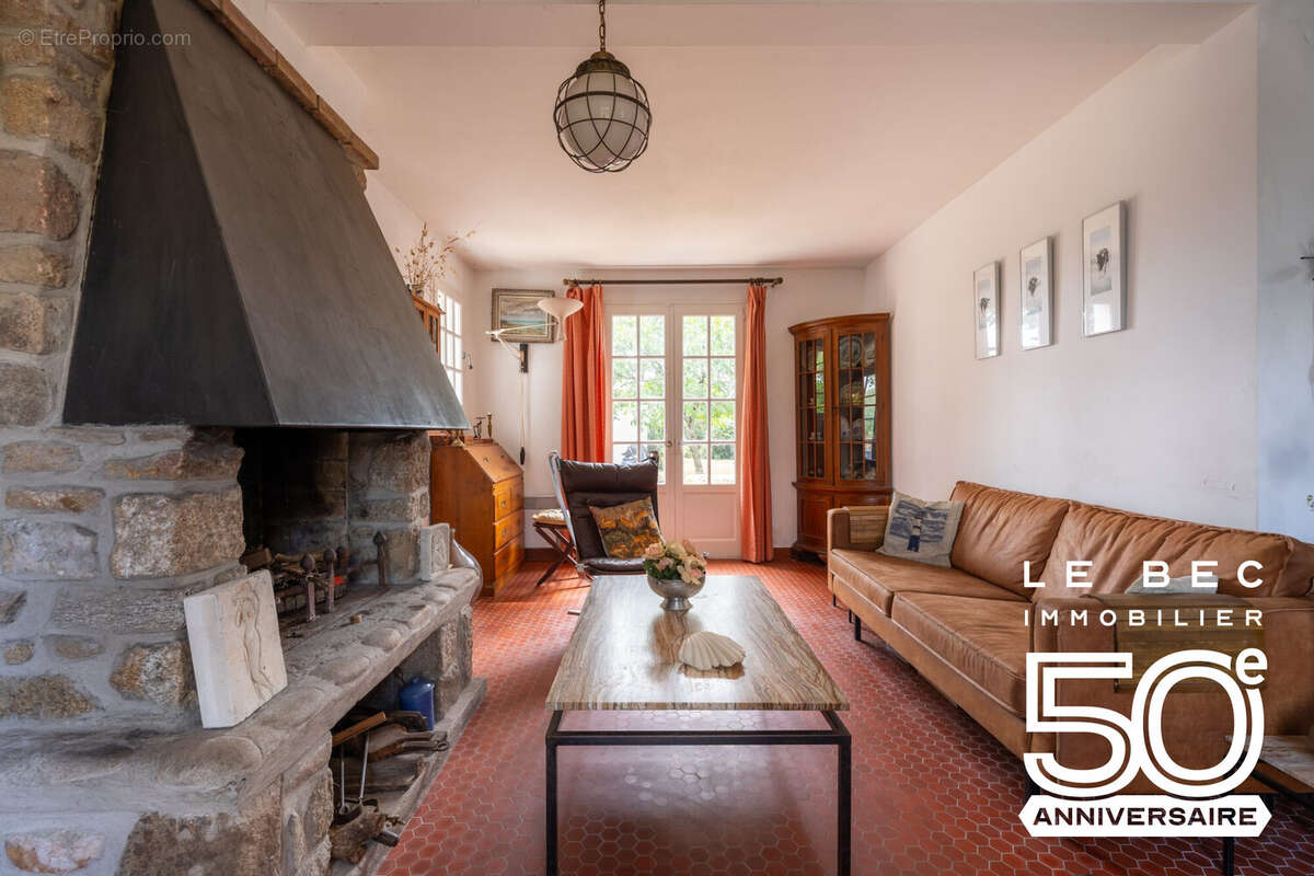 Maison à LOCMARIAQUER