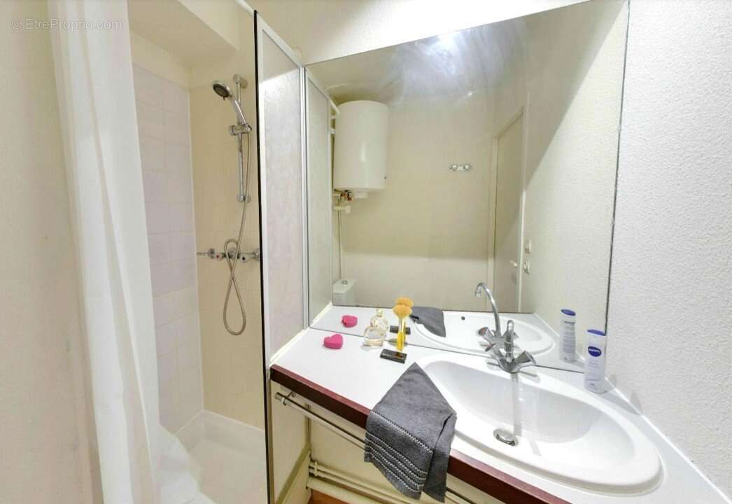 INVESTISSEMENT LOCATIF  GRENOBLE  Résidence étudiante Les Estudines Europole - 5,57 de rentabilité - photo 5