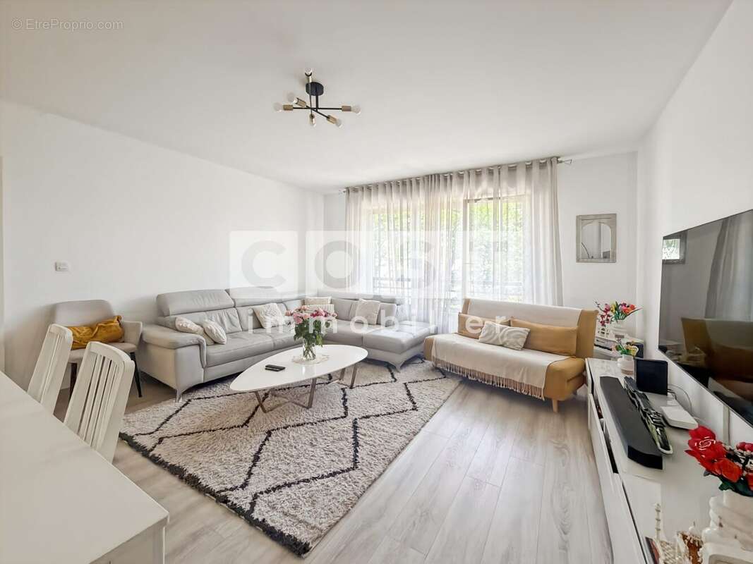Appartement à ASNIERES-SUR-SEINE