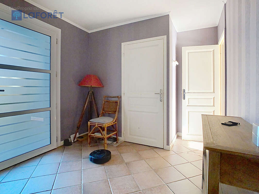 A VENDRE Maison Non mitoyenne Quartier SAINT GUENAEL - photo 8