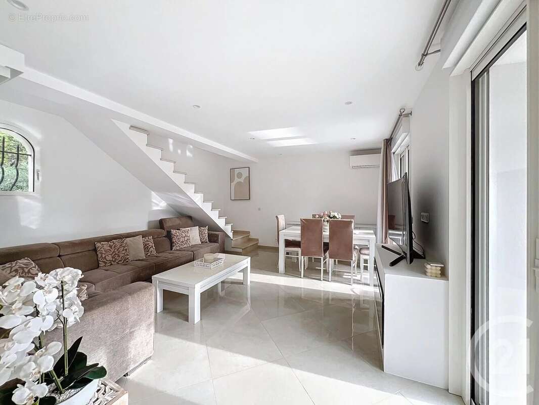 Maison à CANNES