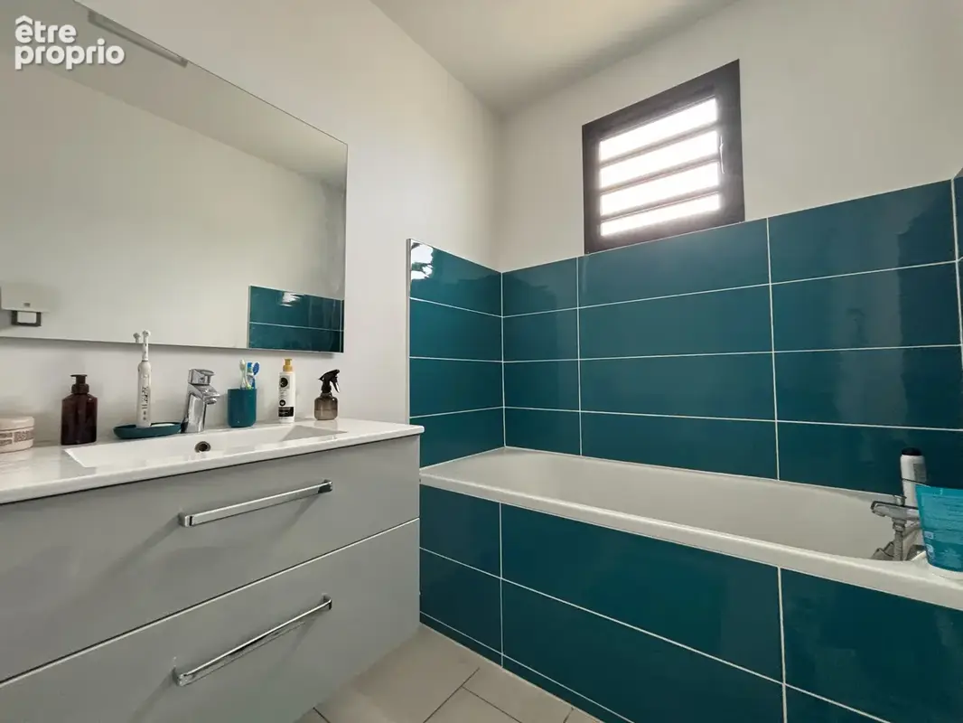 Villa t4 bois de nefles ste clotilde avec spa - photo 8