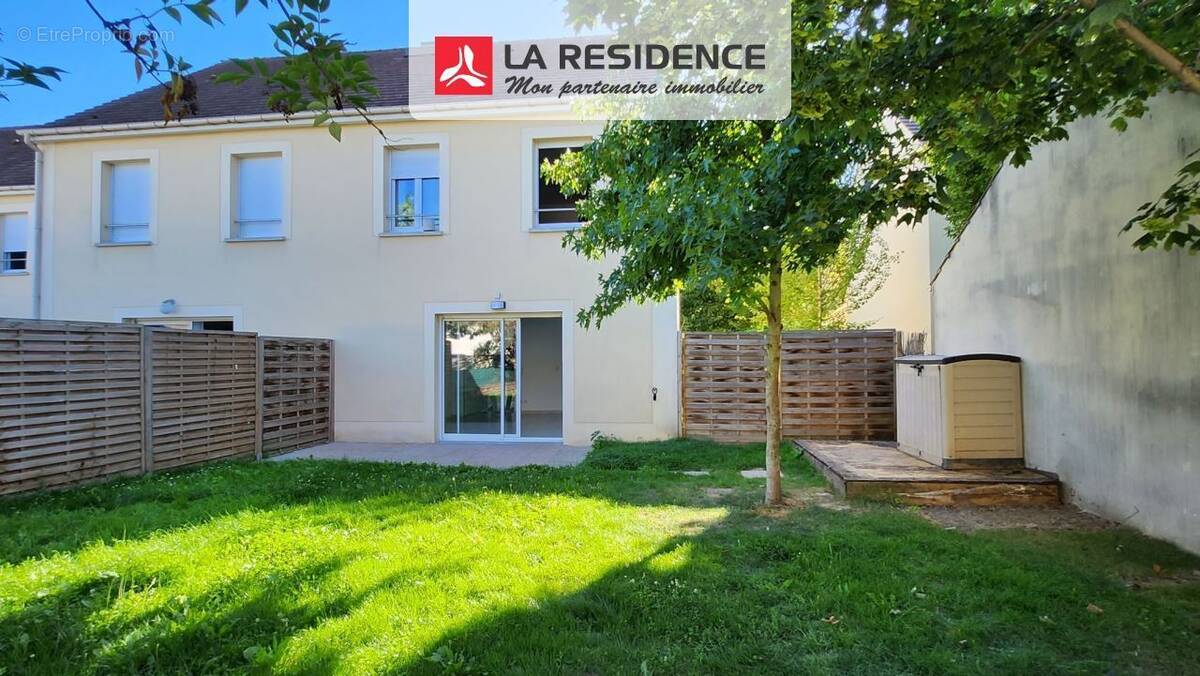 Appartement à LE PLESSIS-BOUCHARD