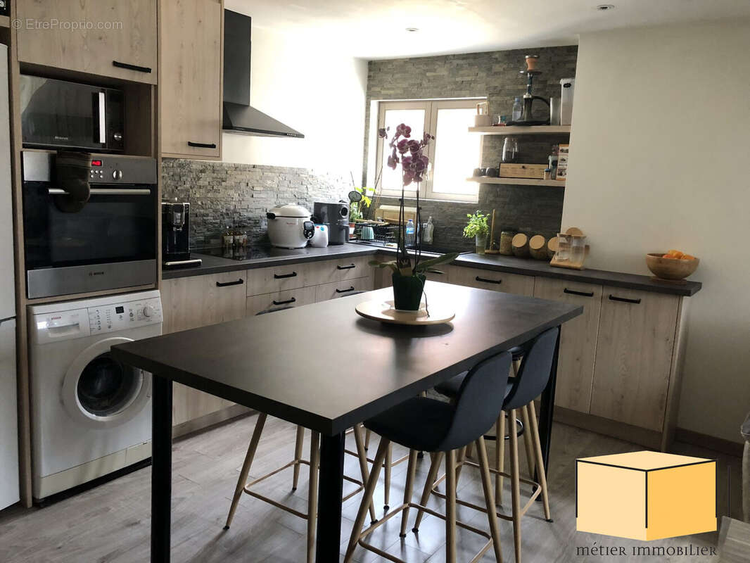 Appartement à AIX-LES-BAINS