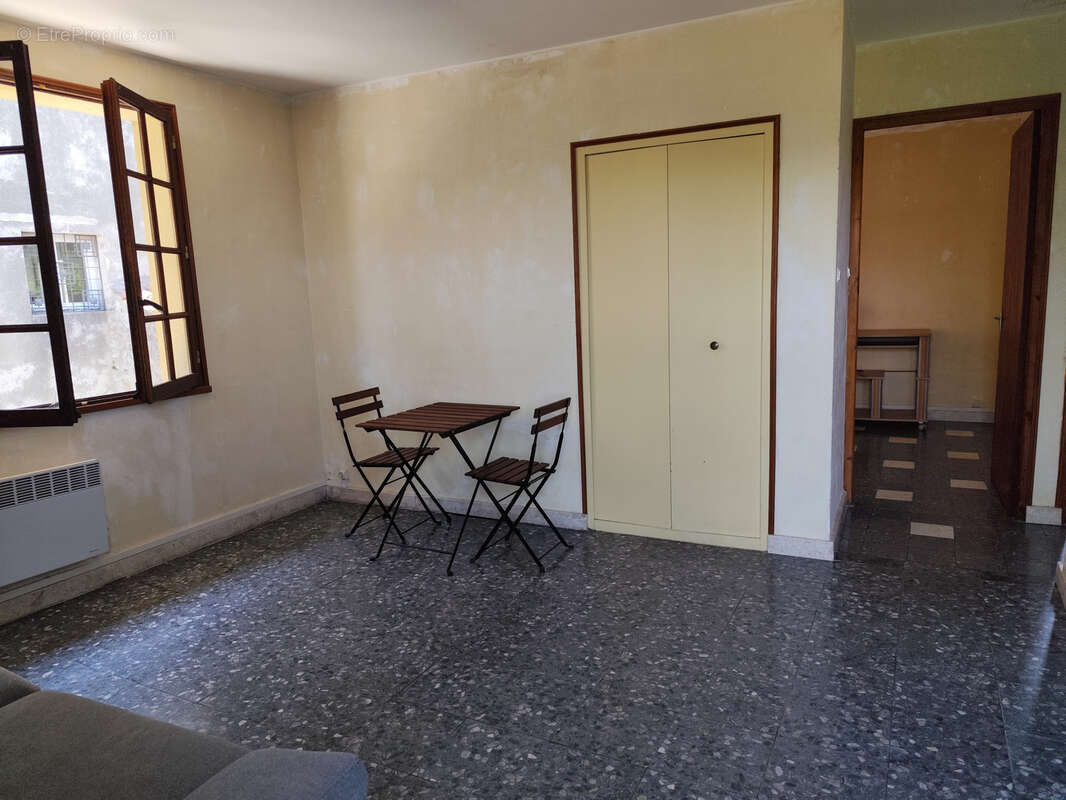 Maison 184,6 m2 avec appartement T2 et piscine centre de ST BERTRAND DE COMMINGES - photo 27