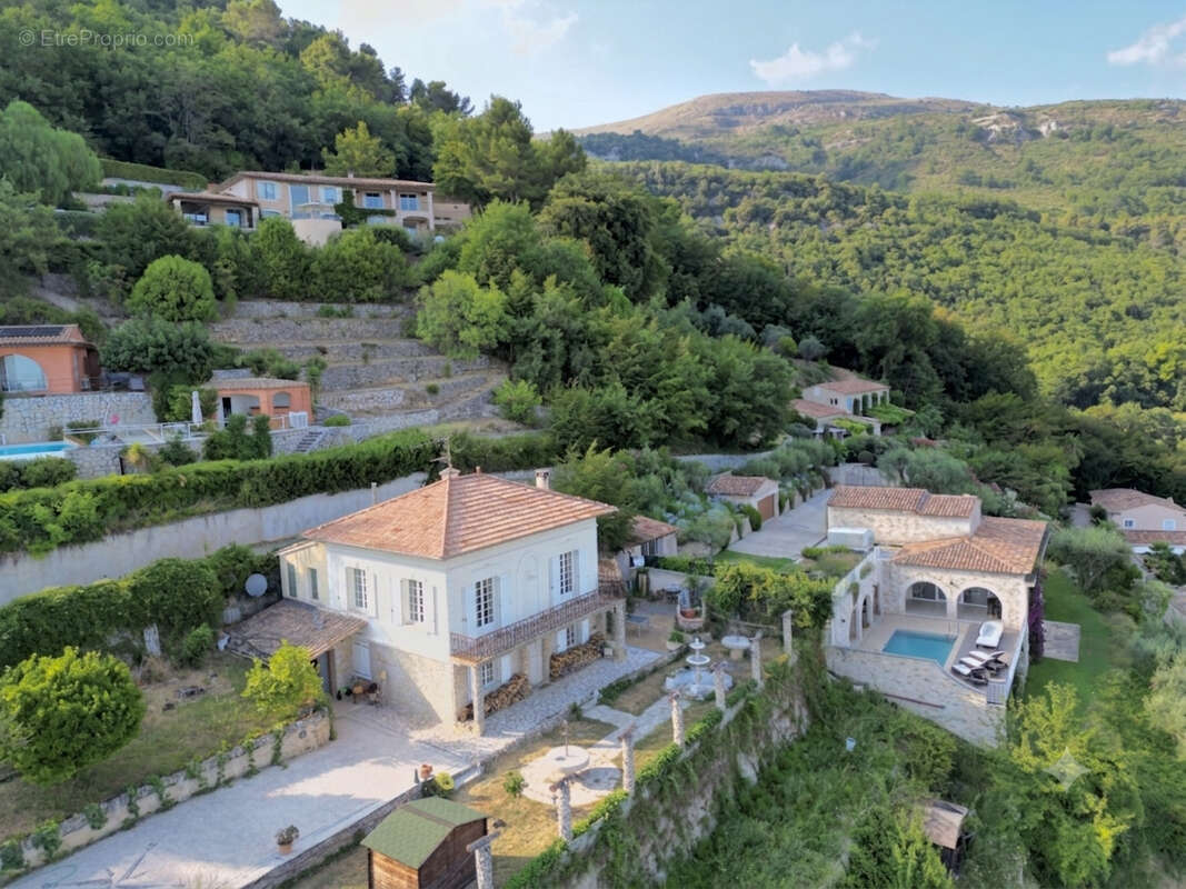 Propriété avec vue mer panoramique   deux habitations indépendantes   Tourrettes-sur-Loup - photo 2