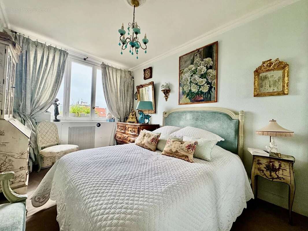 Appartement à BOIS-COLOMBES