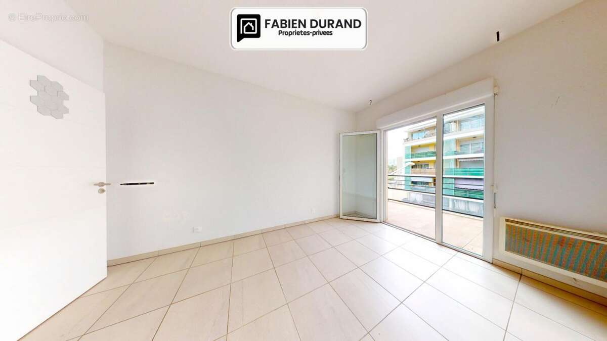 Nice Ouest Appartement 2 pièces avec grande terrasse et parking - photo 3