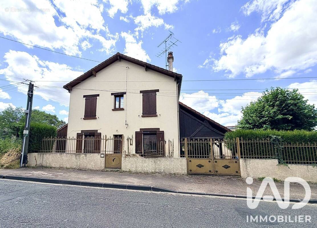 Photo 1 - Maison à CHATILLON-COLIGNY
