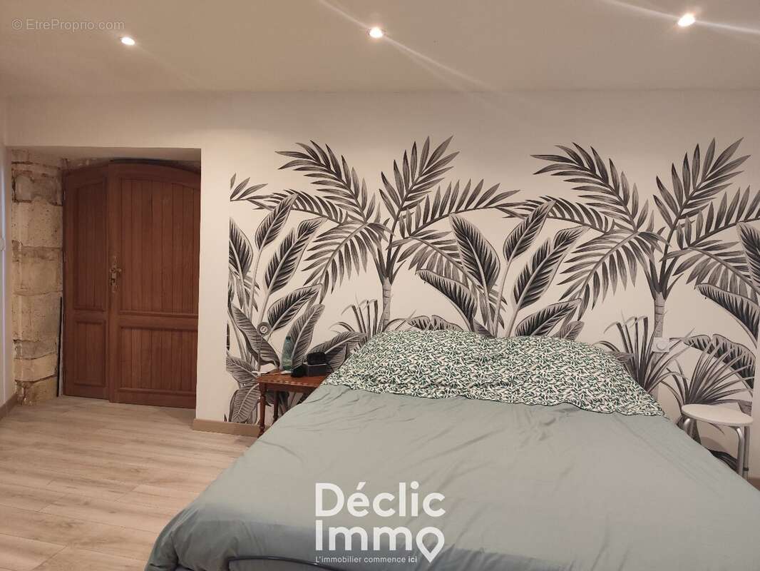 Maison en pierres avec dépendances - photo 9