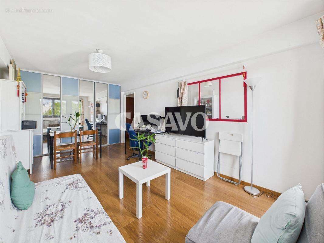 Appartement à NANTERRE