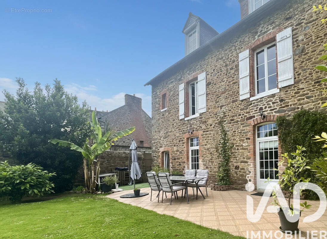 Photo 1 - Maison à CHATEAUNEUF-D'ILLE-ET-VILAINE