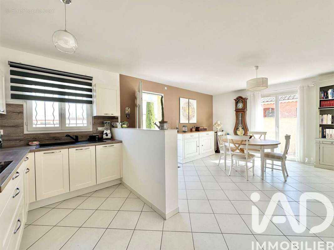 Photo 6 - Maison à UZES