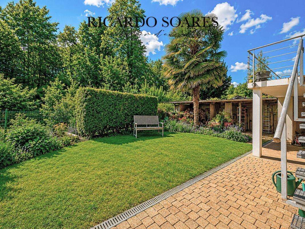 60290 monchy-saint-eloi - maison familiale 164m2 au sol / 4 ou 5 chambres / 2 garages / jardin - photo 14