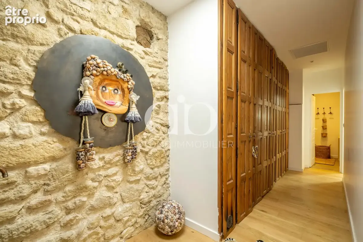Maison de village en pierre de taille du XVIII siècle rénovée, avec piscine - photo 13