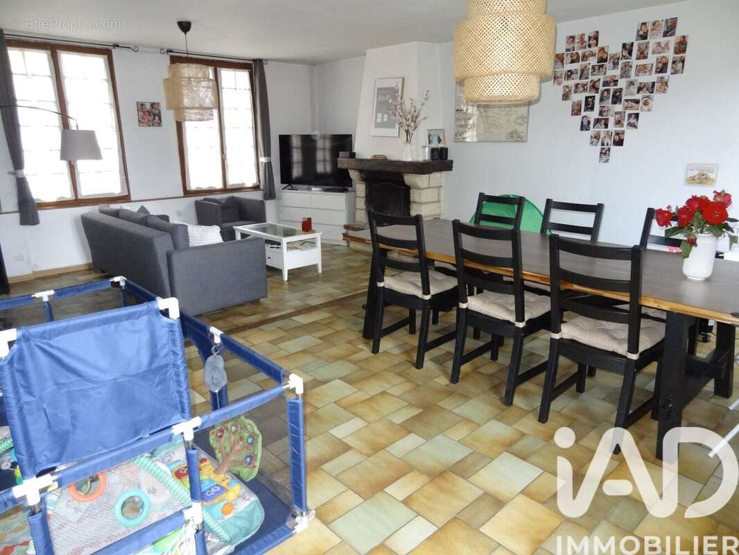 Photo 3 - Maison à EVRY-GREGY-SUR-YERRE