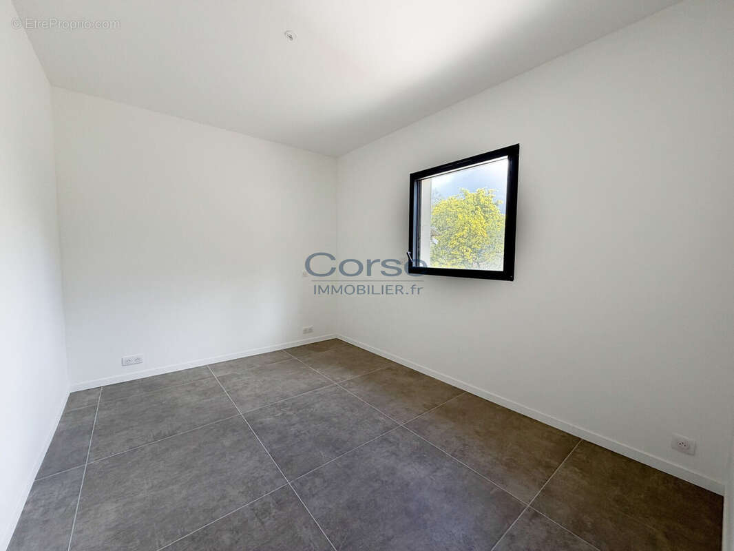 Appartement 52 m² à Pietrosella  - photo 7