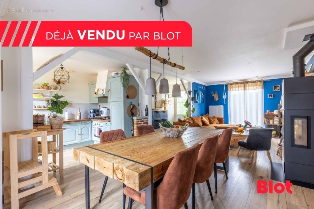 Maison à LA GRAVELLE