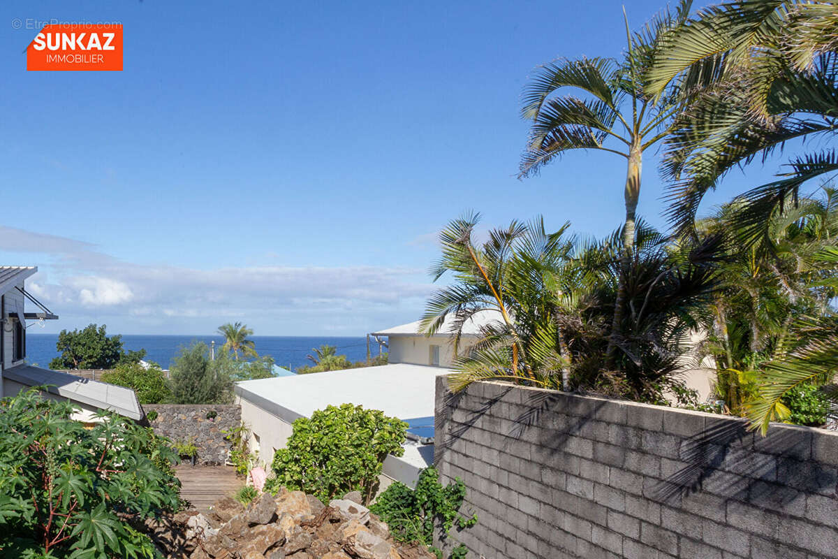 Maison à SAINT-PIERRE