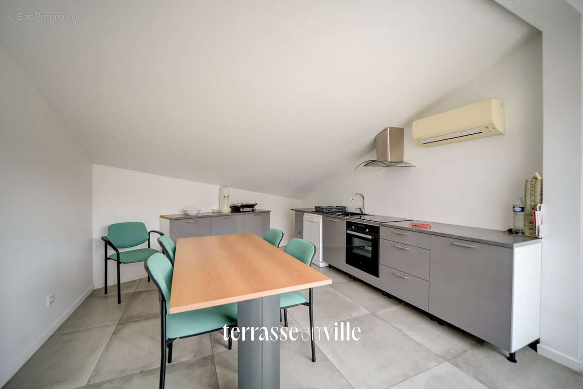Appartement à SANARY-SUR-MER