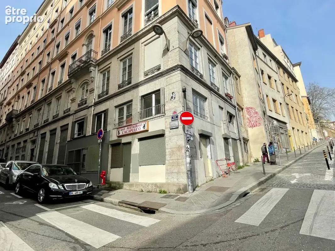 Commerce à LYON-1E