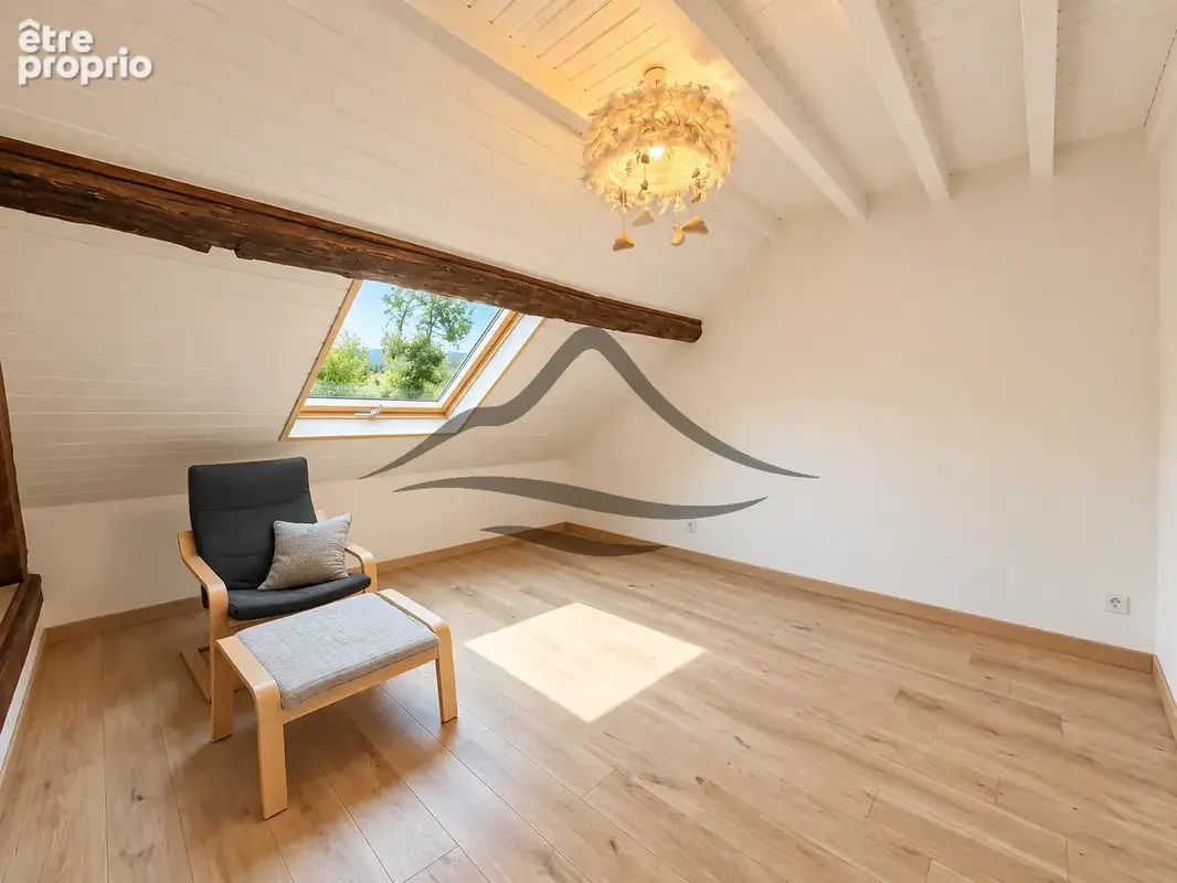 En nouveauté - Appartement T5  avec jardin privatif - Entrelacs - photo 10