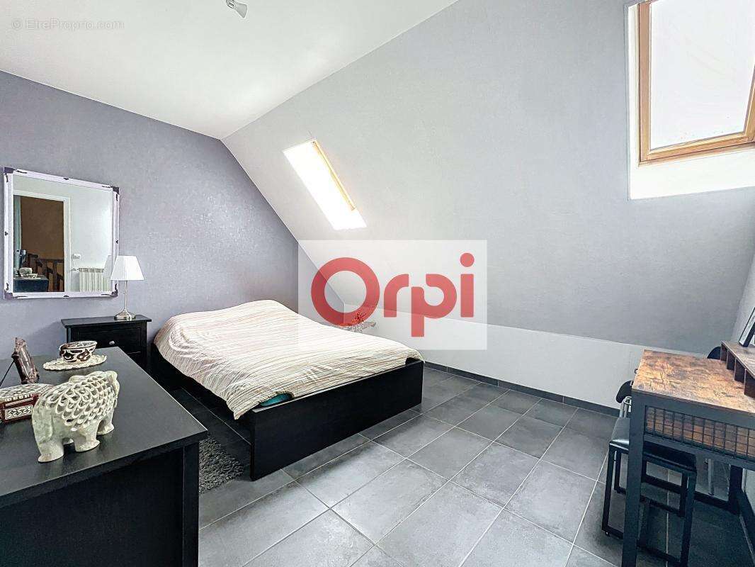 Maison à MARCOUSSIS