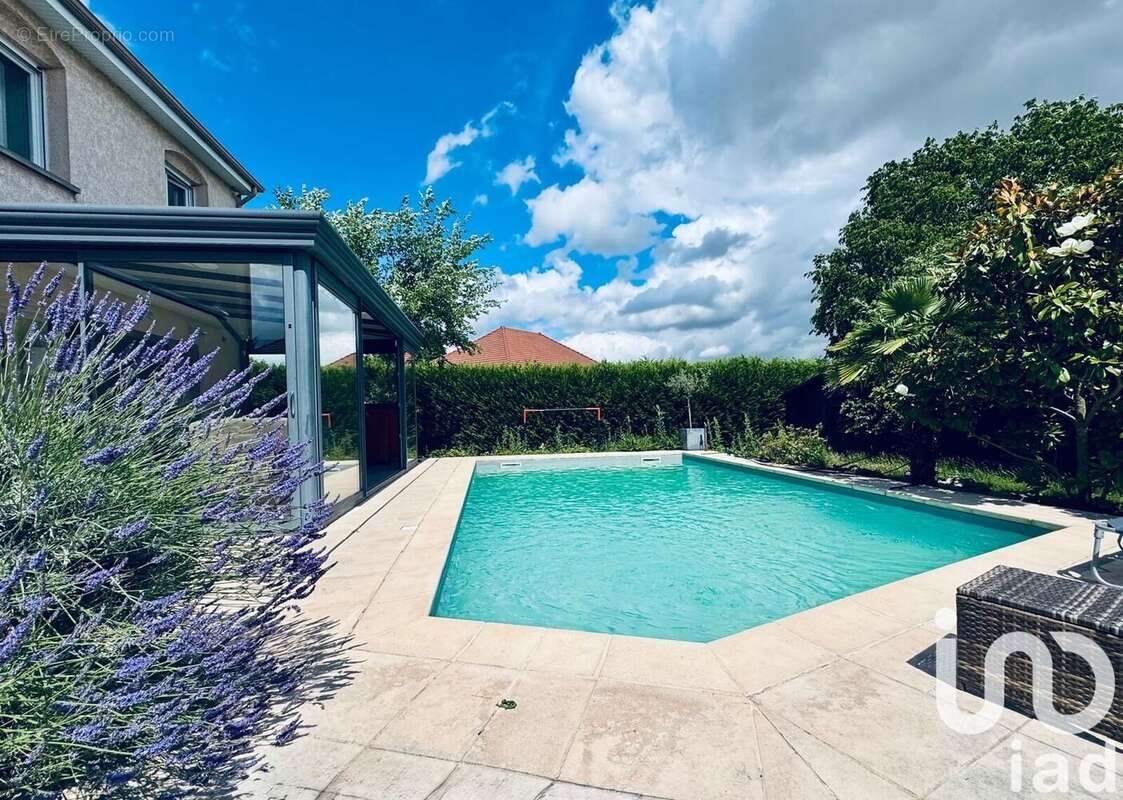 Maison 180 m² à Lavannes  - photo 6