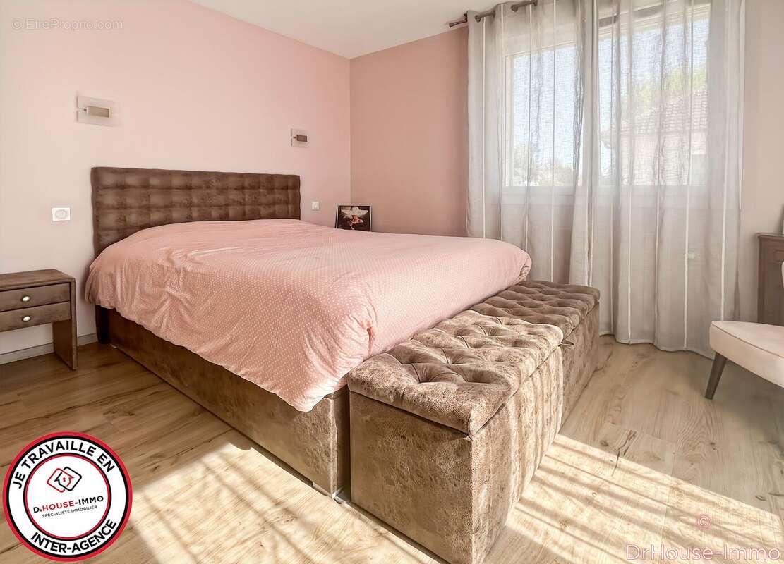 Maison à LUSIGNY-SUR-BARSE