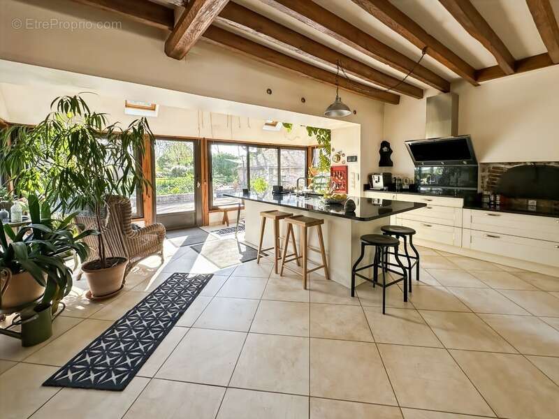 FONTAINEBLEAU SUD à 25mn, Longère de 220 m2 - Parc arboré de 6 332 m2 - photo 9