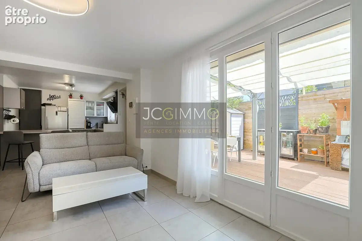 Maison composée de 3 appartements au Cap Brun - photo 21