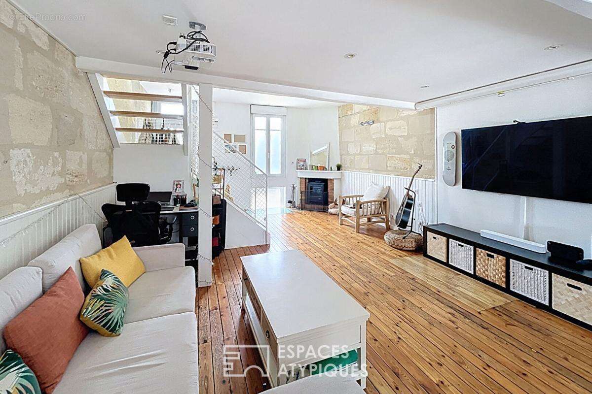 Maison à VILLENAVE-D&#039;ORNON