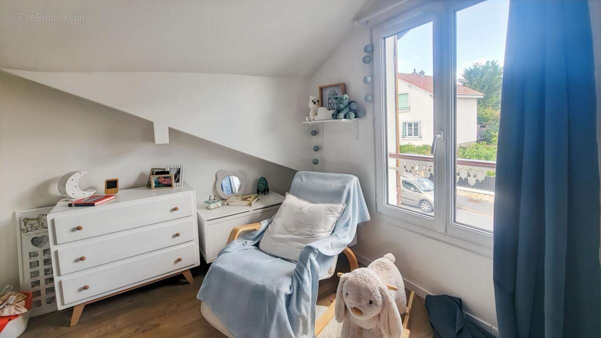 Maison à VAIRES-SUR-MARNE