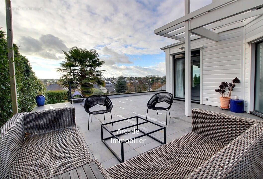 Maison à FONTAINE-LA-MALLET