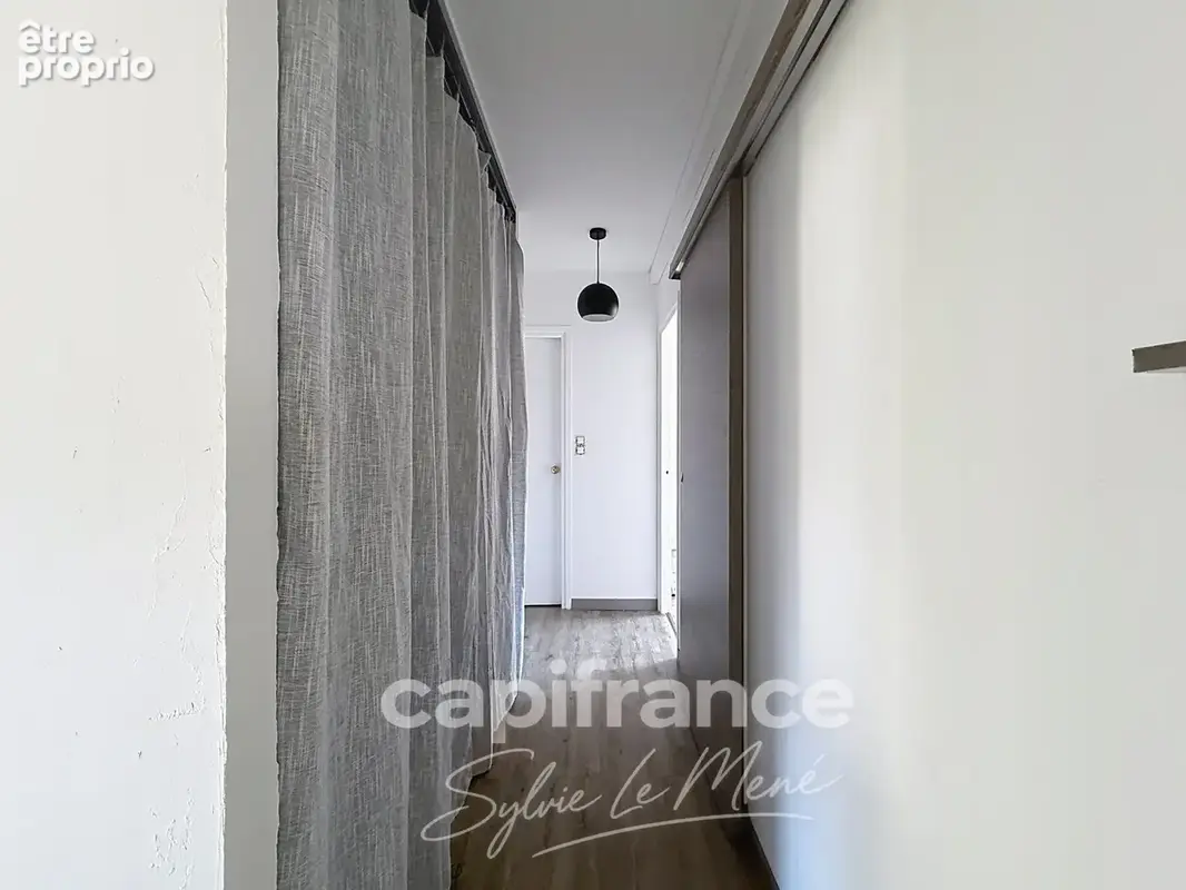 À vendre appartement T3 71 m² à vendre à Pontivy – 2 chambres, balcon, cave et parking - photo 6