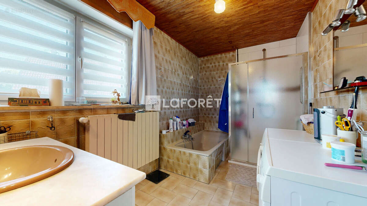 Maison de 141,55m2 avec corps de ferme - photo 11